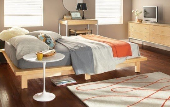 Using an ultra low profile the campo platform frame uses
