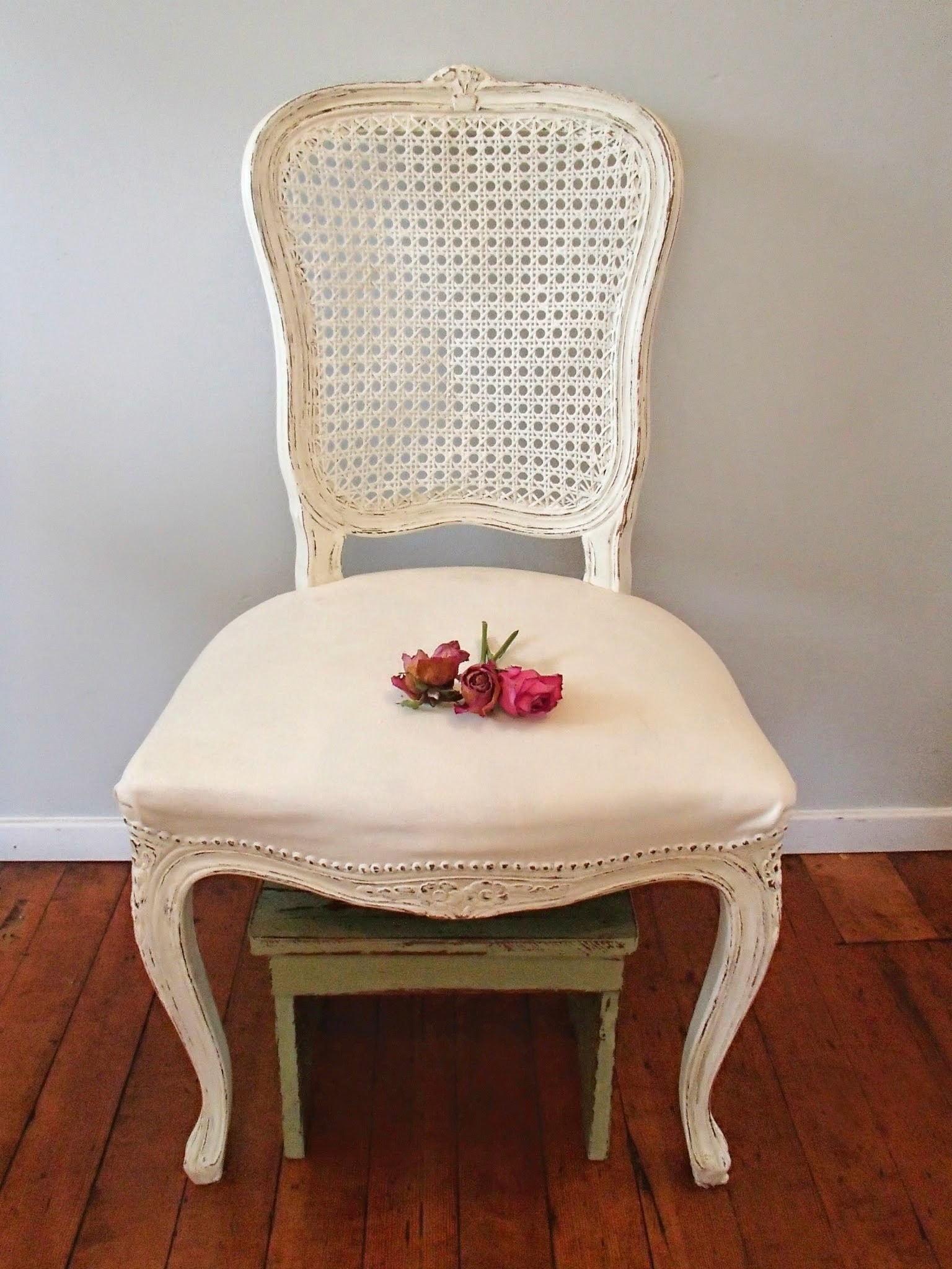 D d s cottage and design creamy white french cane