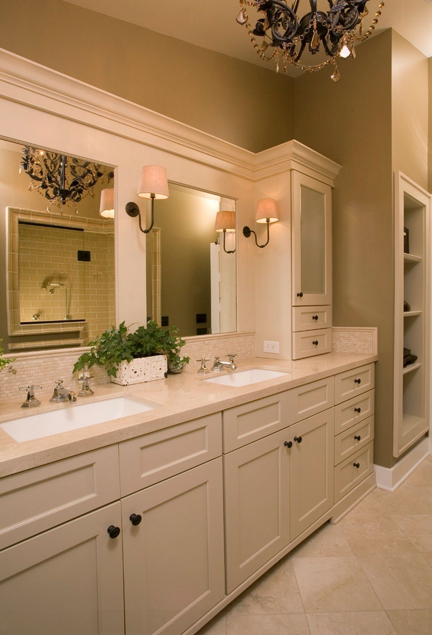 Vanity tower