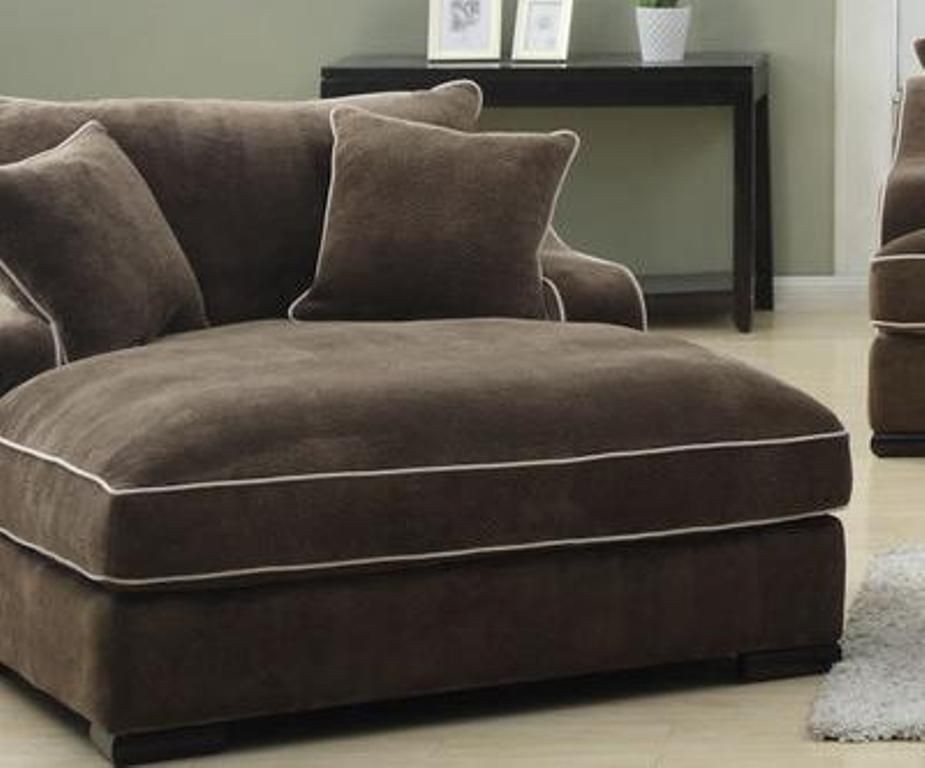 Exceptional indoor double chaise lounge