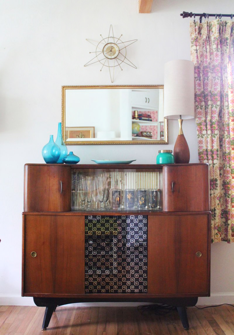 Modern wet bars