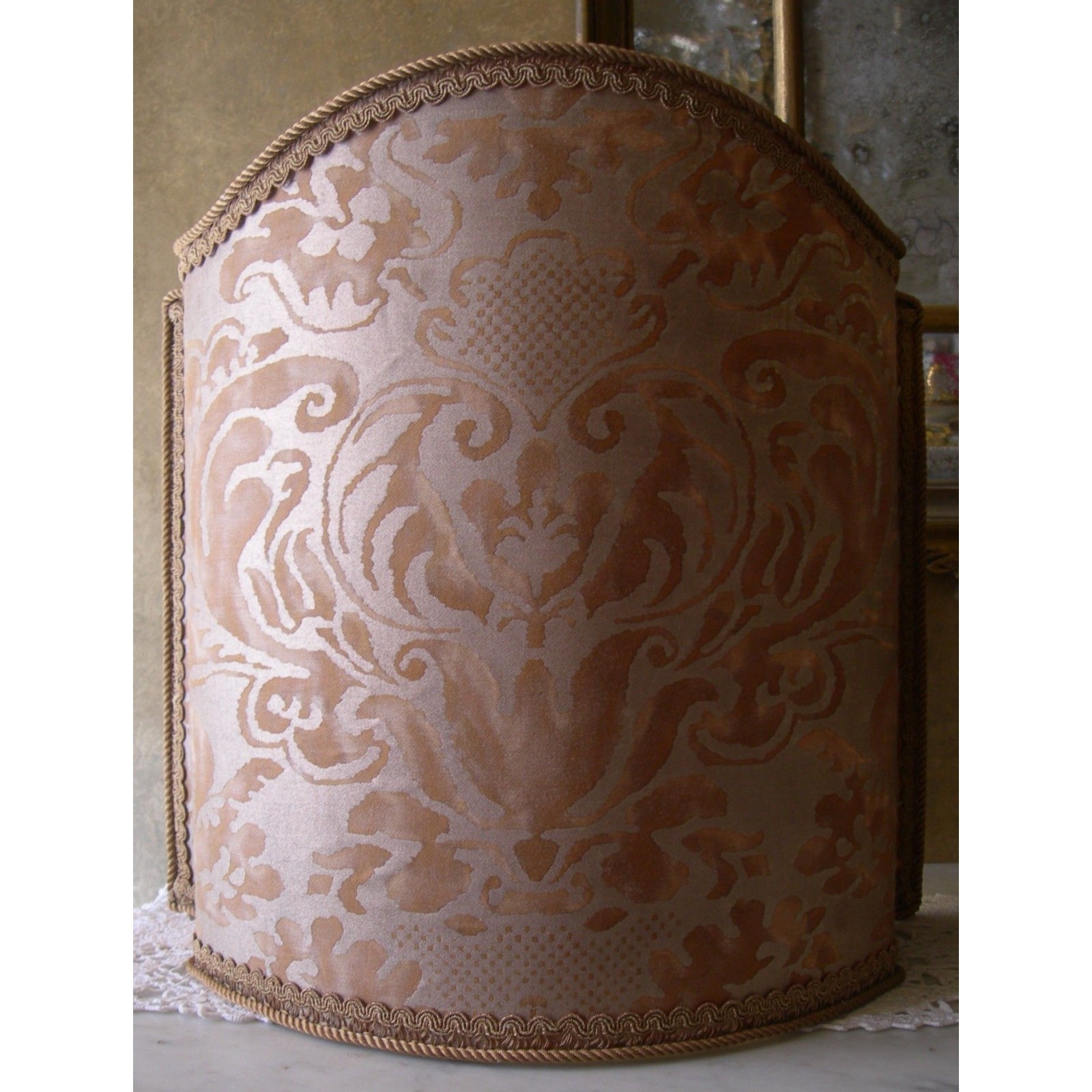 Half lamp shades 34