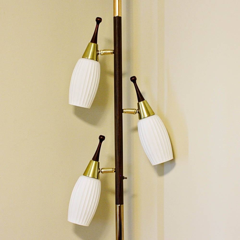 Vintage pole lamp tension lamp floor to