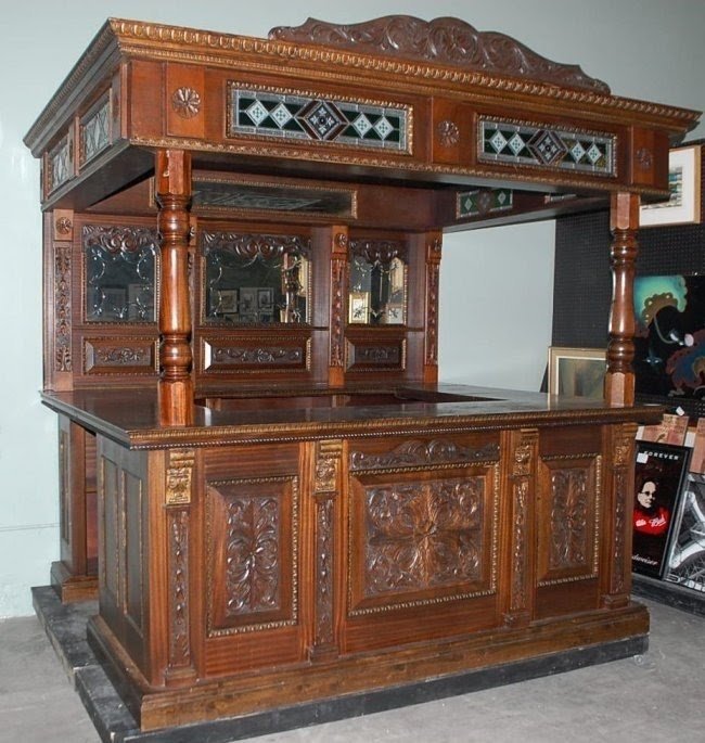 Custom made english style canopy pub bar