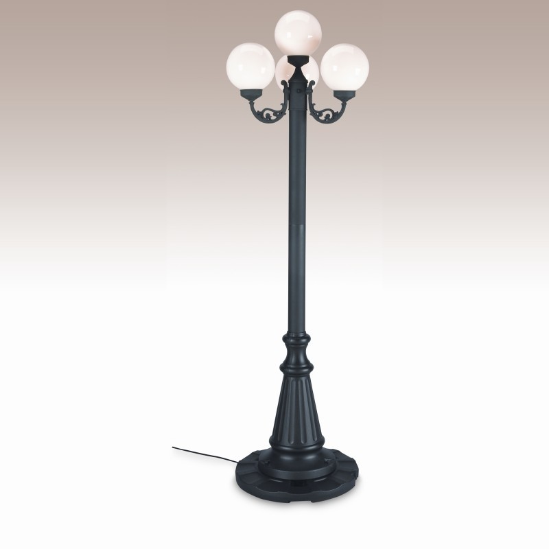 Outdoor lamp post globes