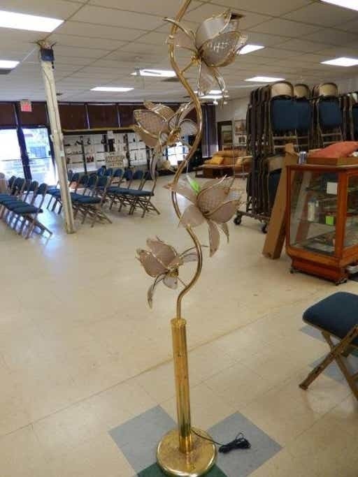 Flower retro floor lamp 4 lotus flowers excellent