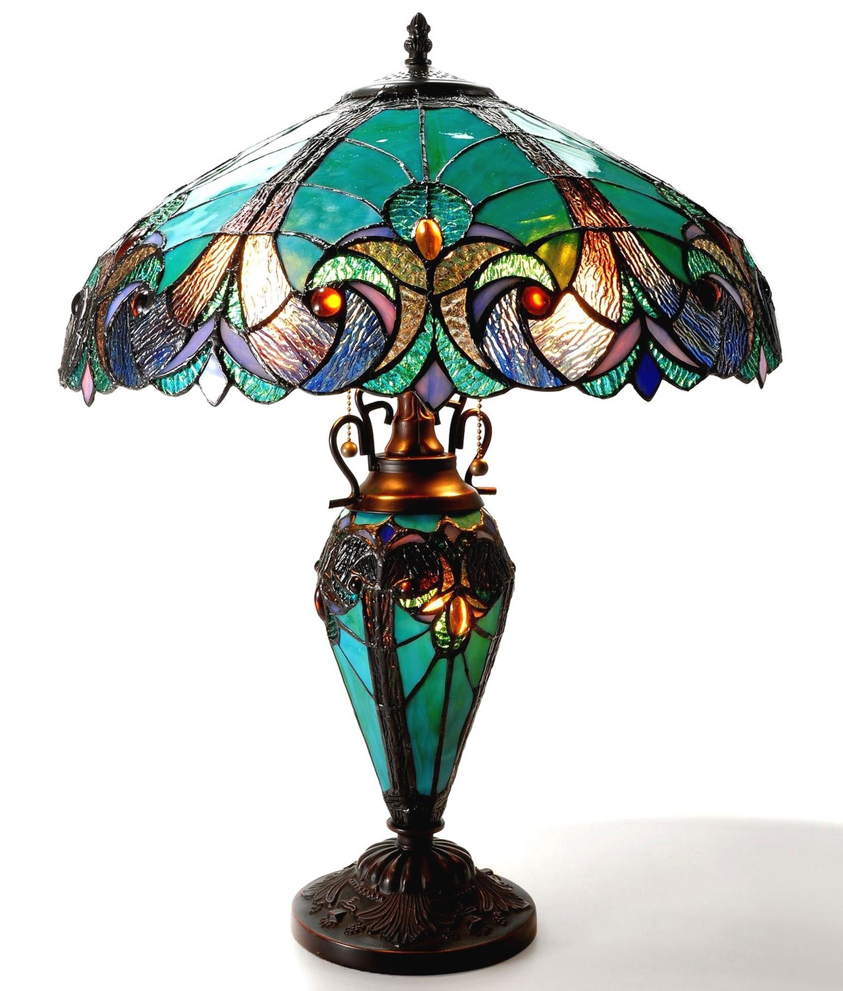 Liaison victorian 3 light tiffany table lamp