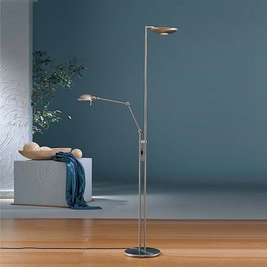 Floor halogen lamp