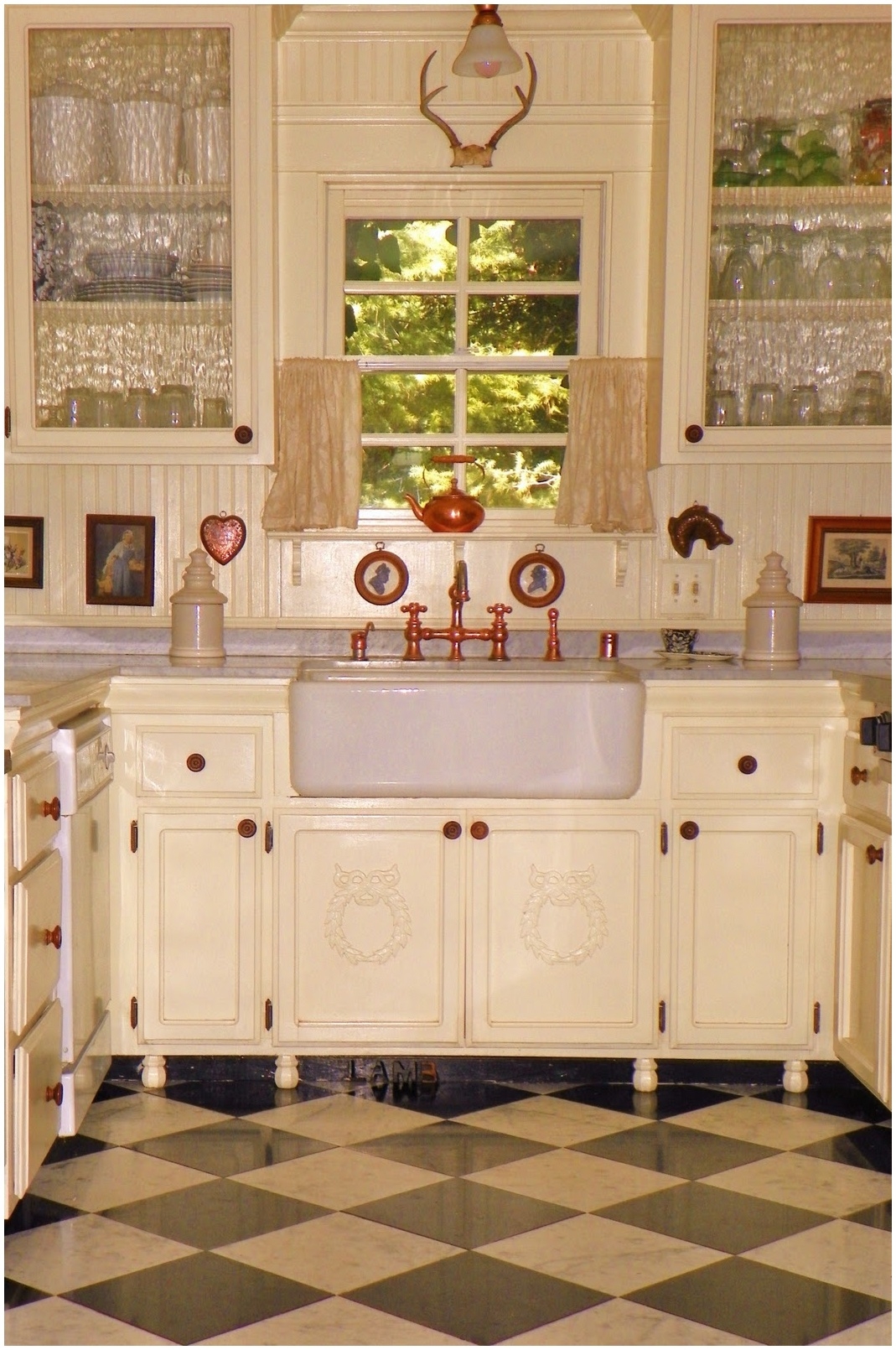 Kitchen incredible old fashioned kitchen sinks for kitchen decoration 1