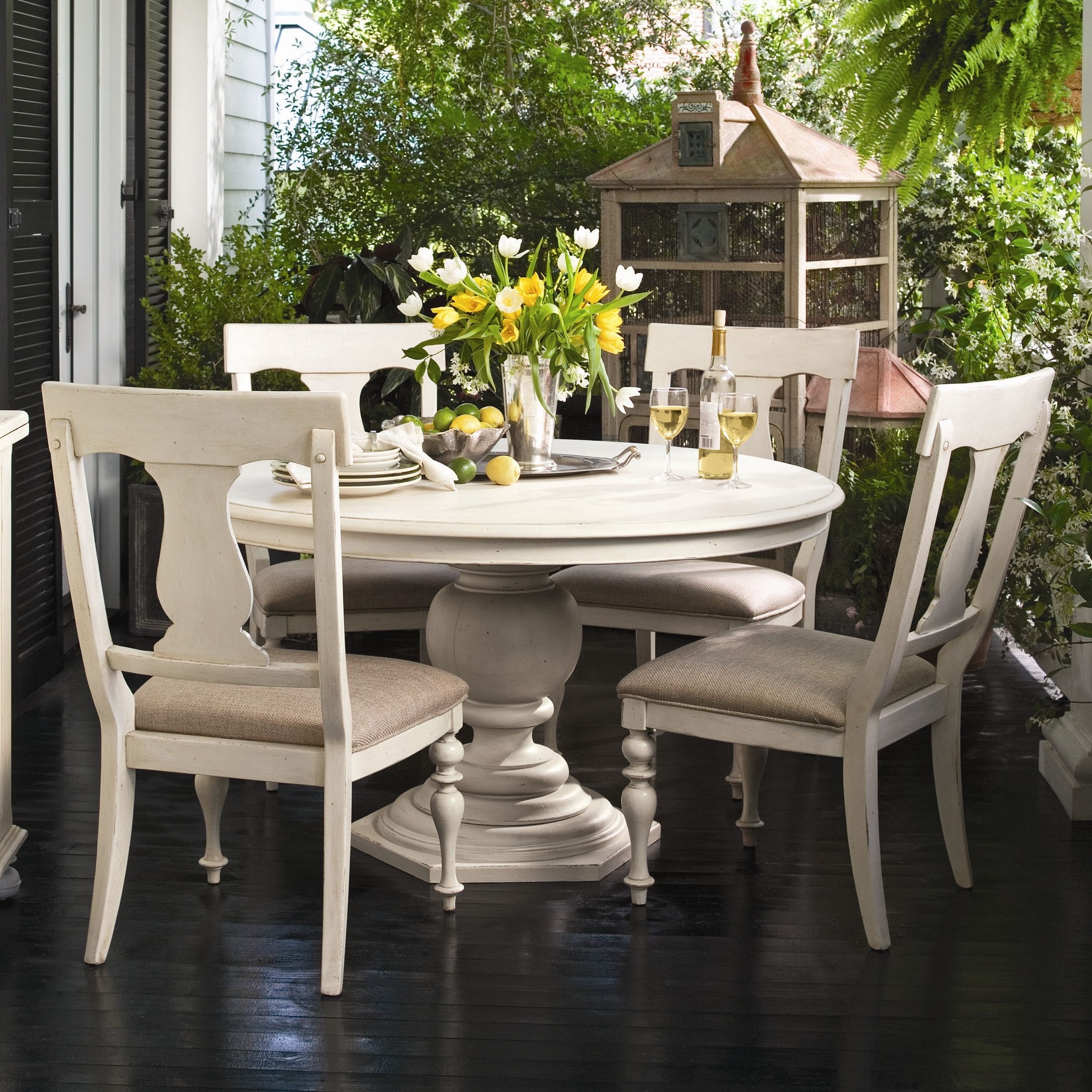 Paula's Extendable Dining Table