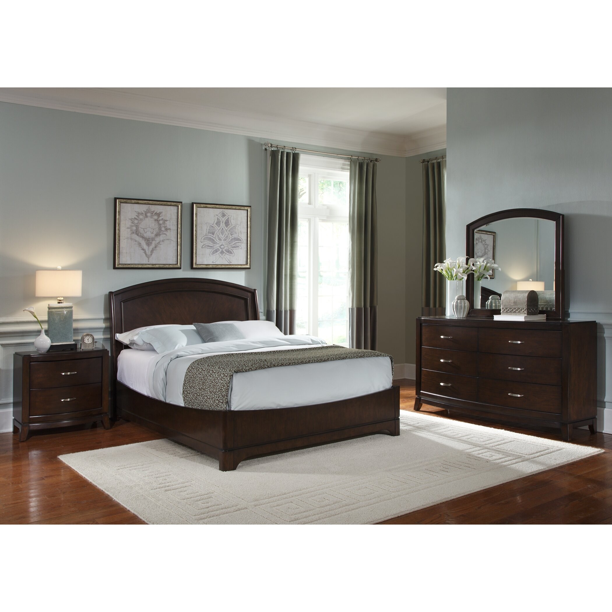 Avalon Platform Customizable Bedroom Set
