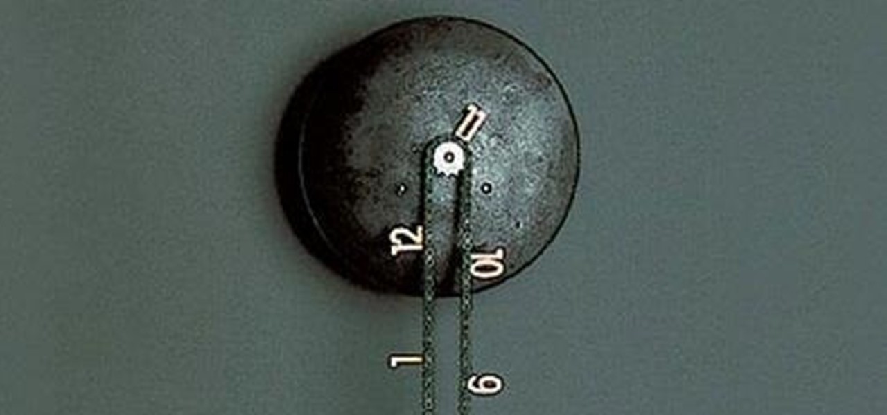 Wall clock 52