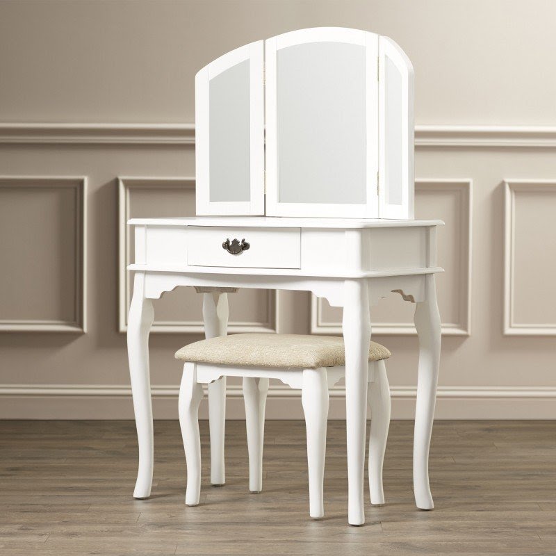 Edgar 3 Piece Vanity Set with Mirror