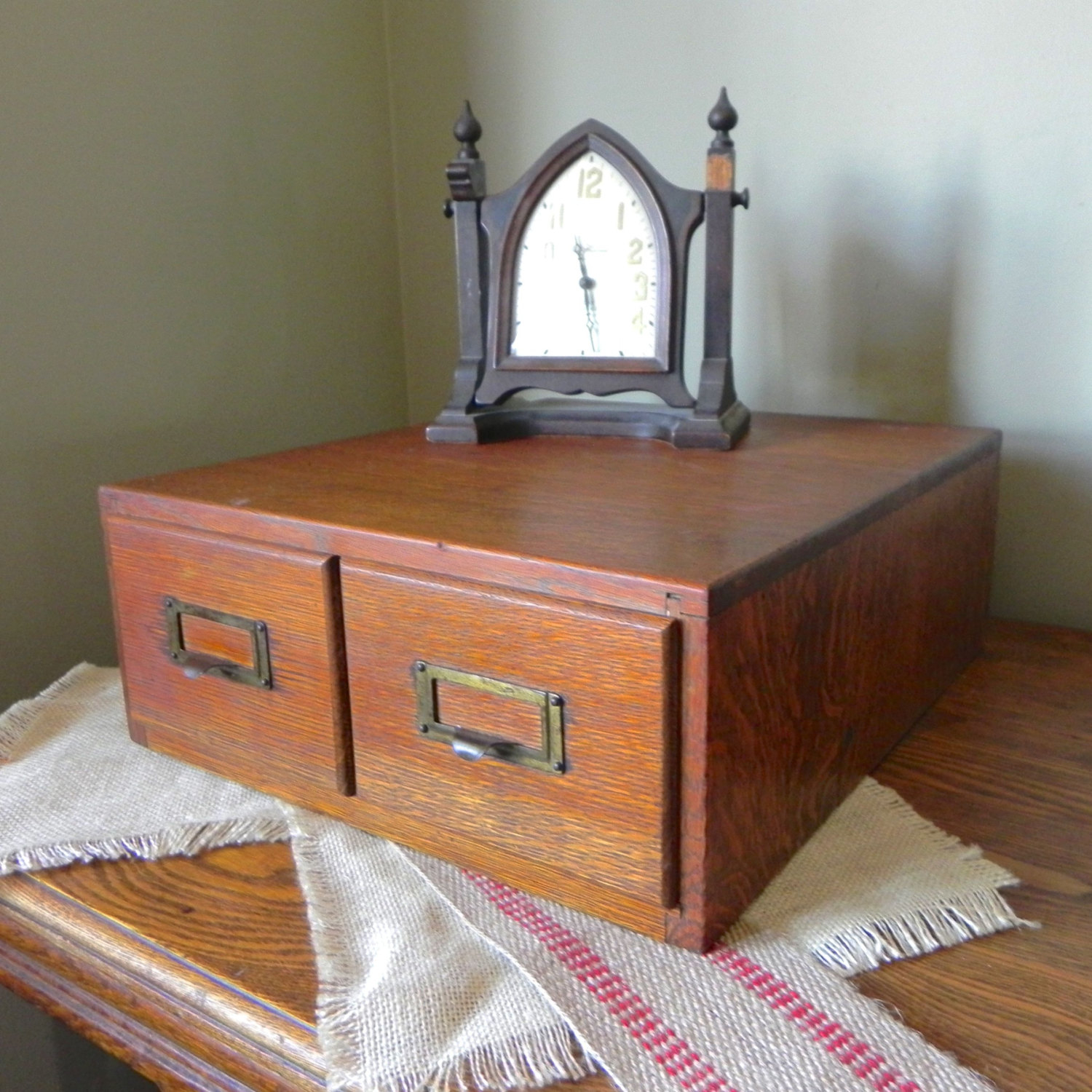 Card filing cabinet