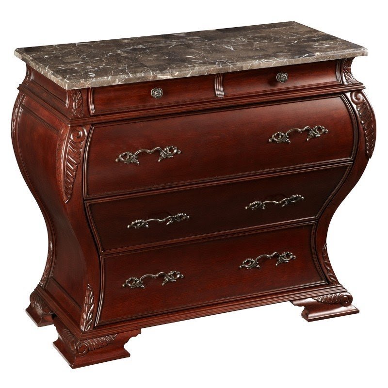 Harrington Bombe Chest