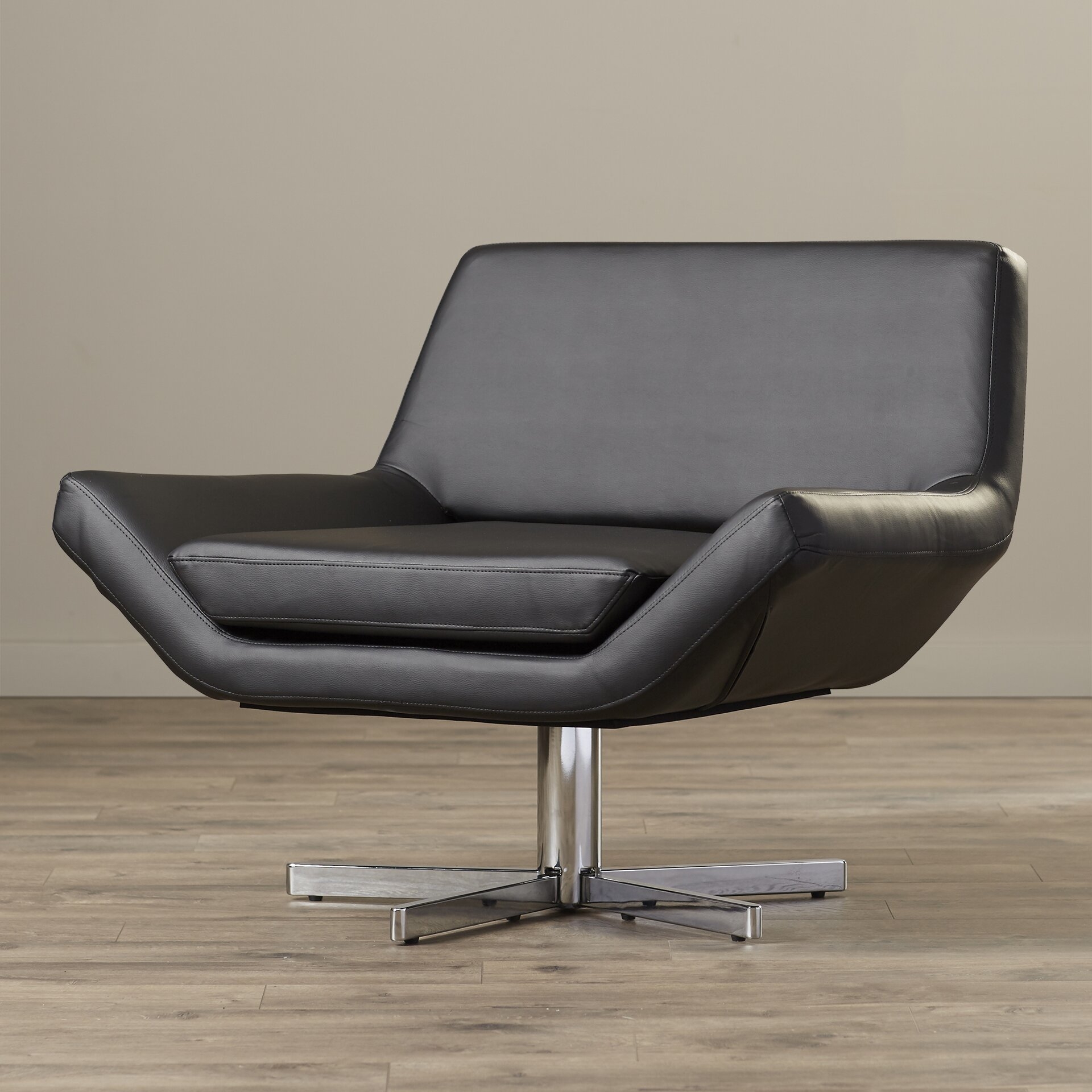 Hudson Wide Arm Chair