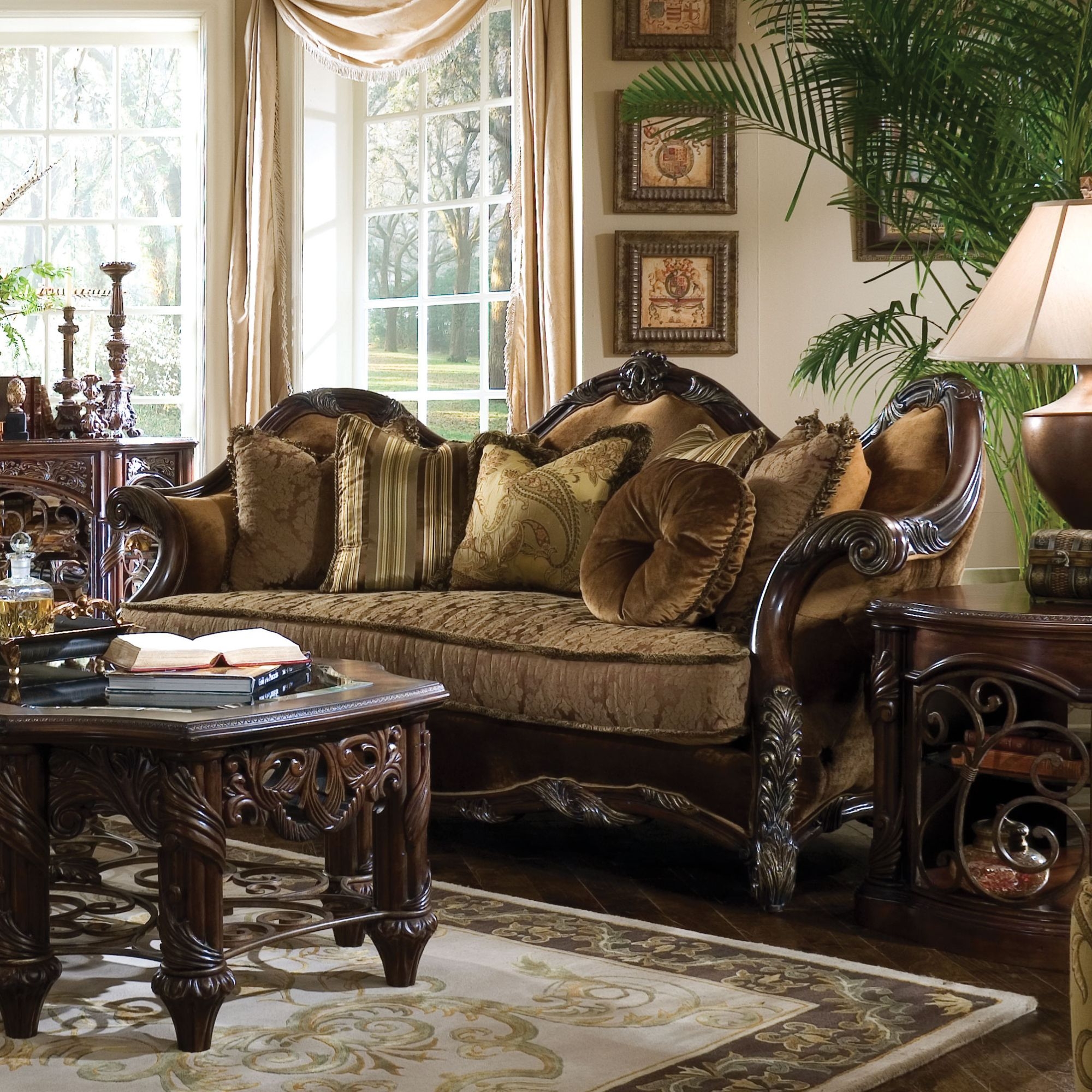 Essex Manor Sofa