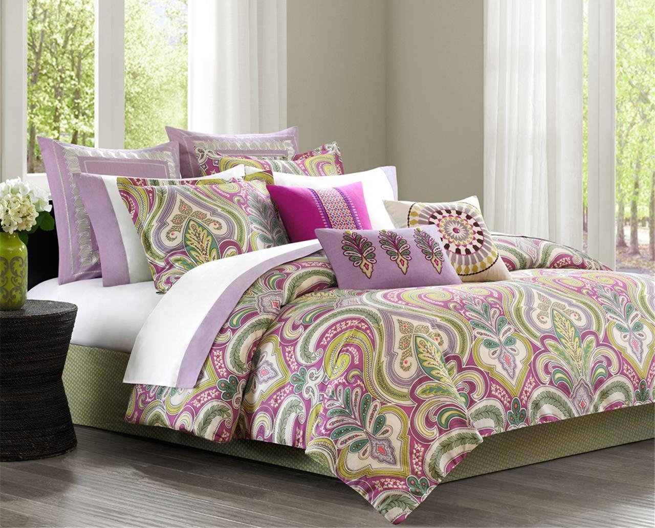 Vineyard Paisley Bedding Collection