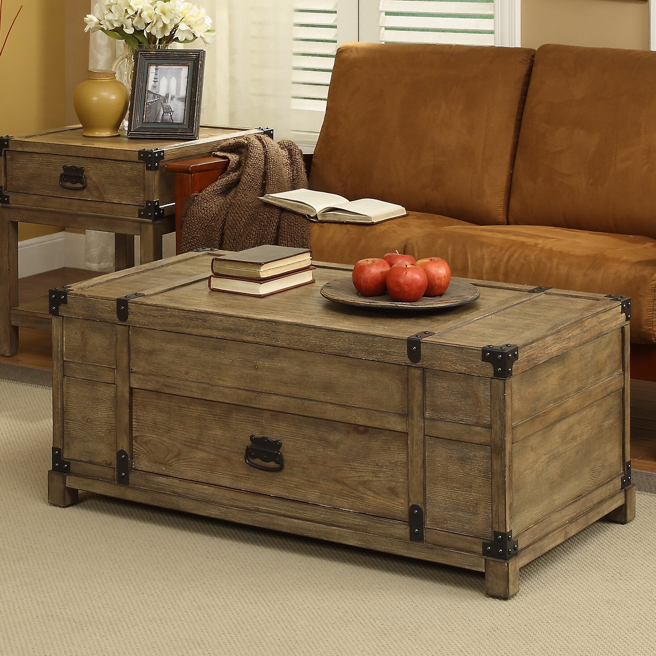 Coffee Table with Lift Top
