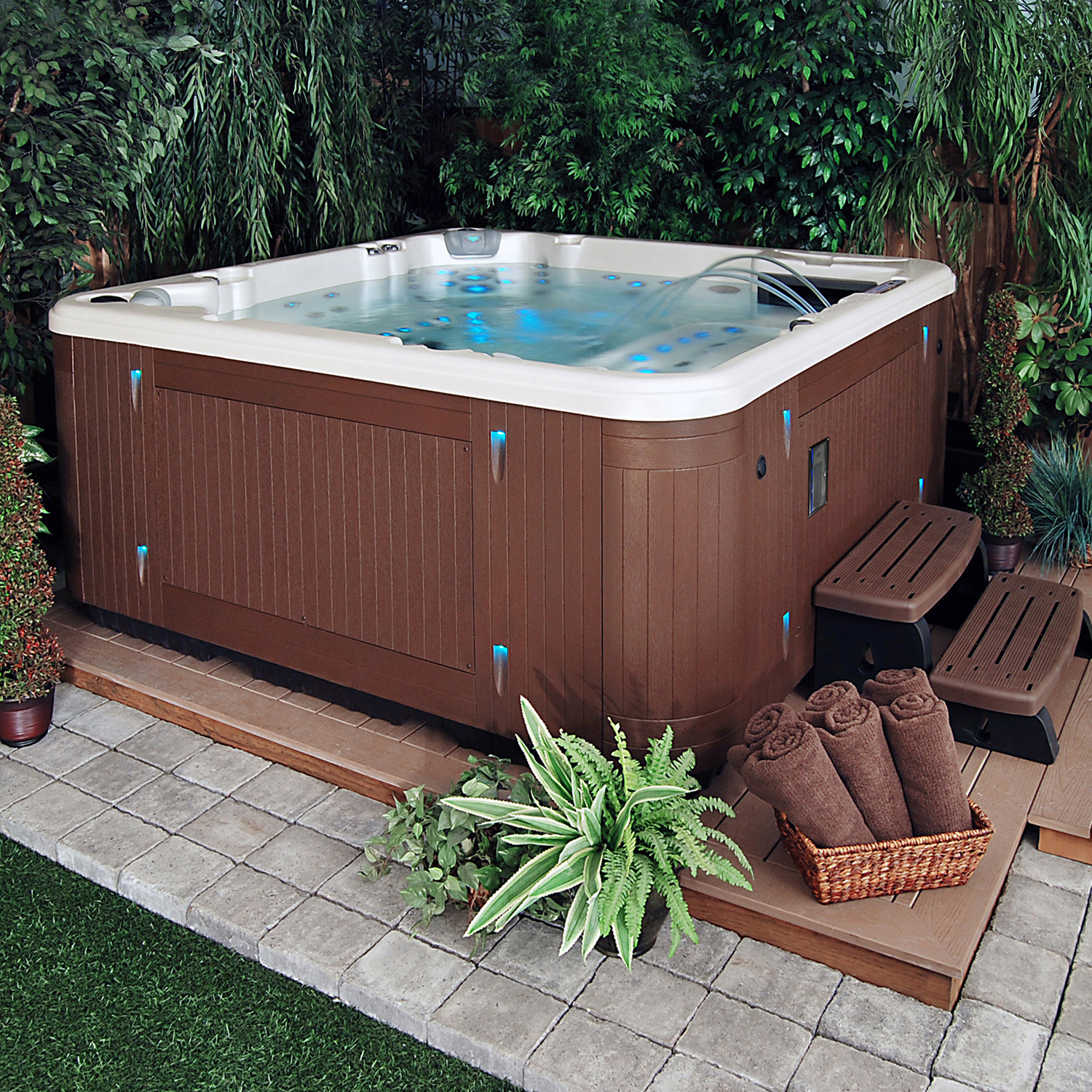 Sirius 7-Person 115-Jet Lounge Spa