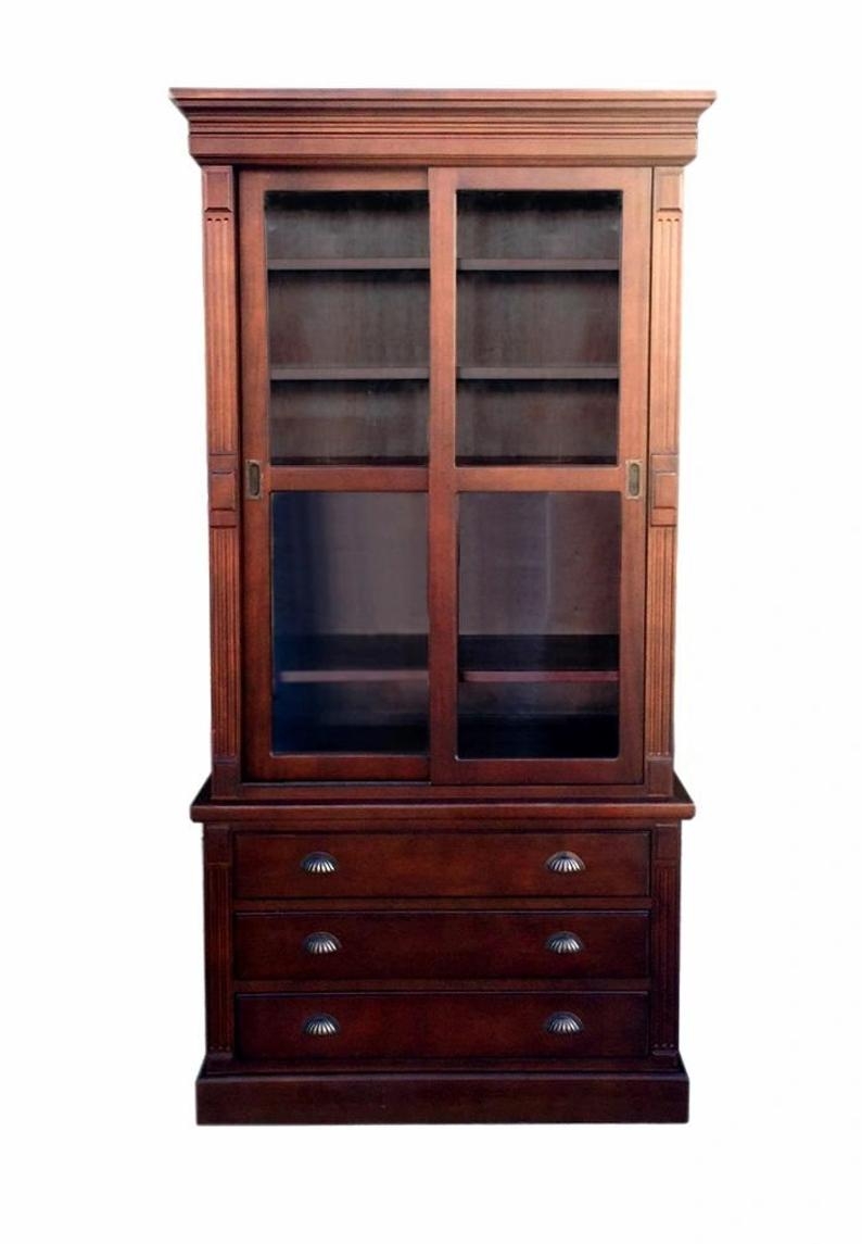 Sliding Door Hutch