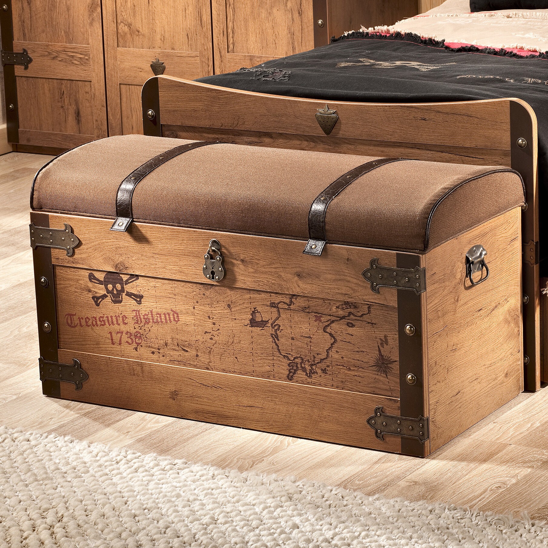 Pirate Toy Box
