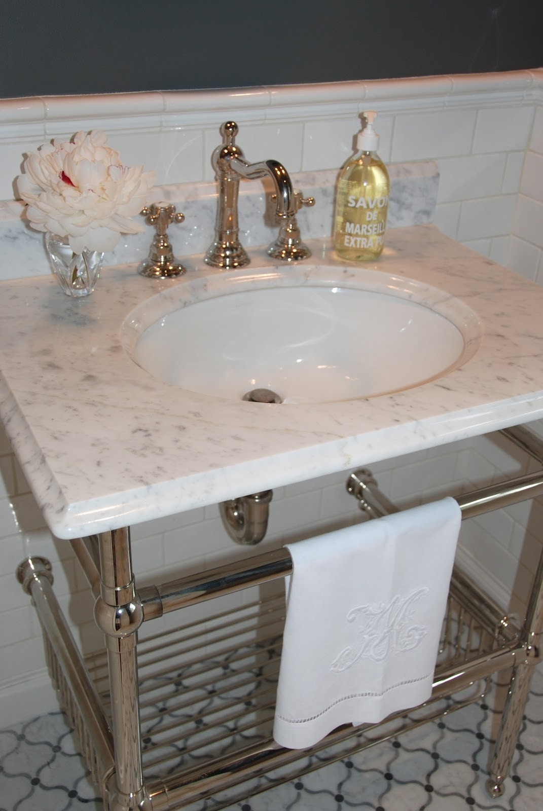 Amherst gray transitional bathroom benjamin moore amherst