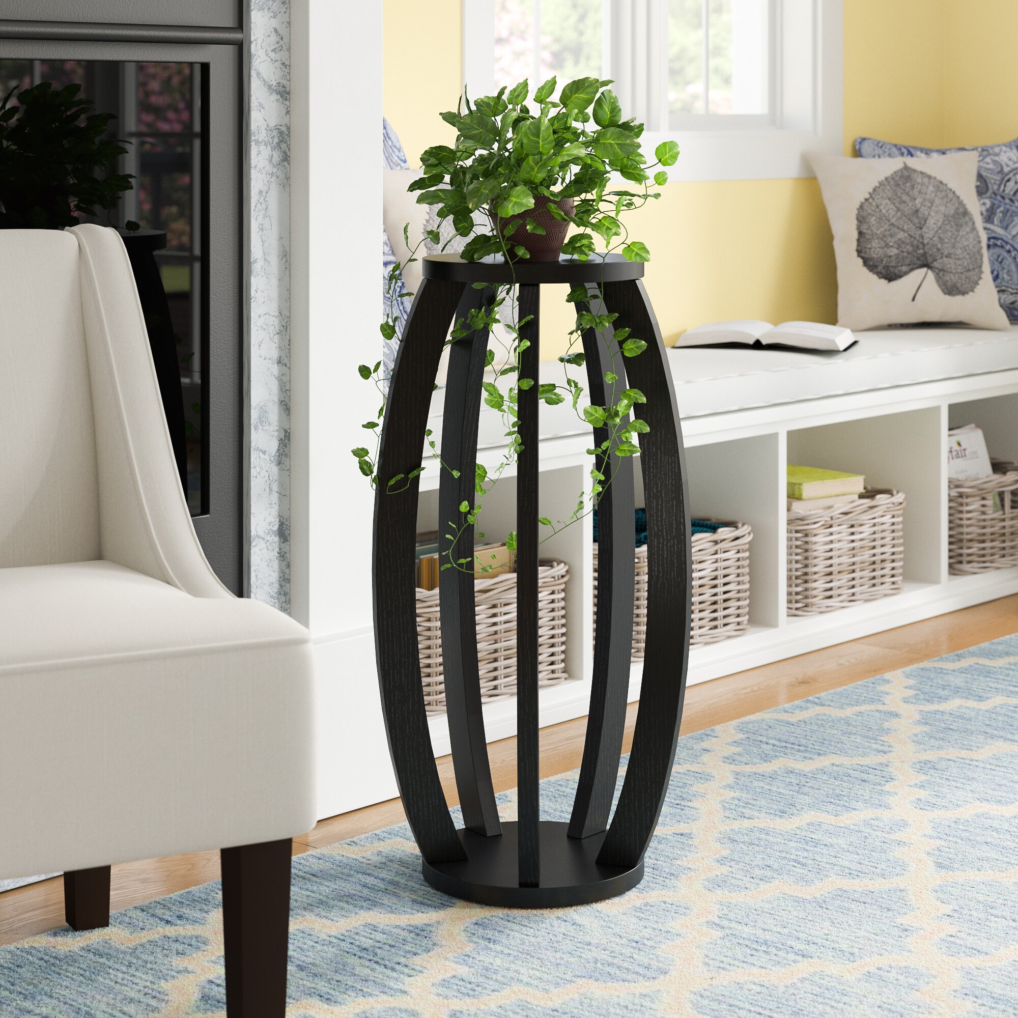 Newbern Round Pedestal Plant Stand