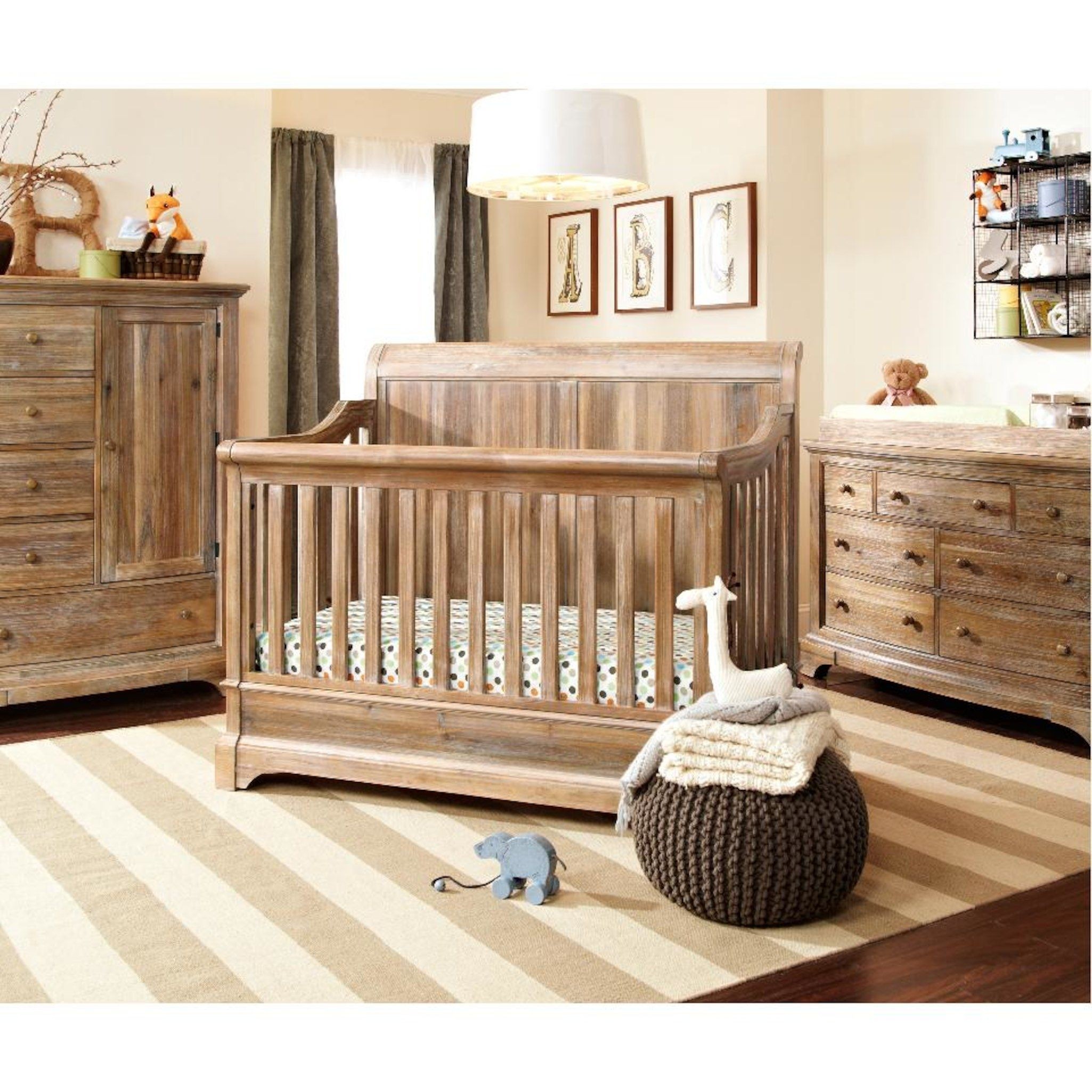 Pembrooke 5-in-1 Convertible Crib