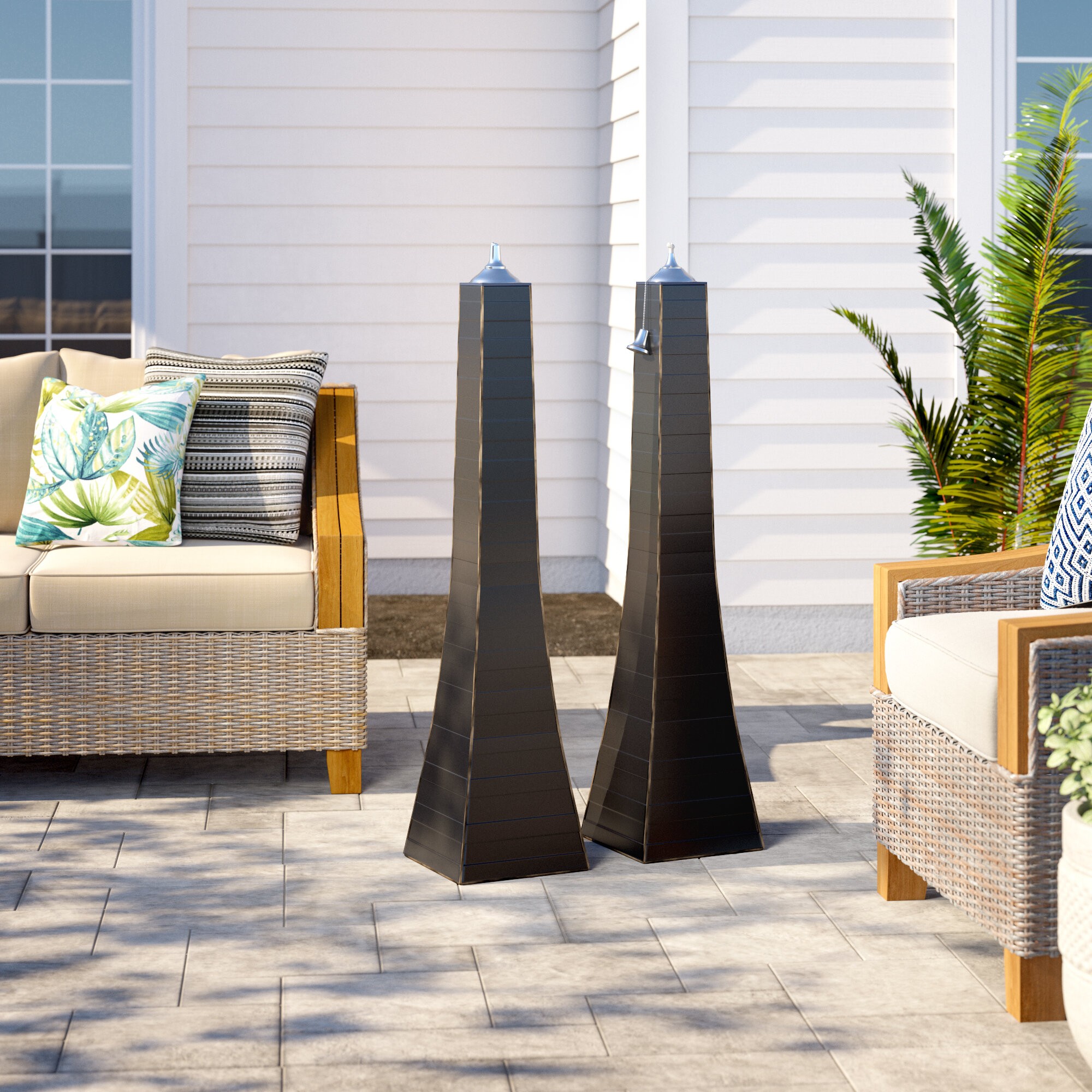 Aronwold Pyramid Garden Torch (Set of 2)