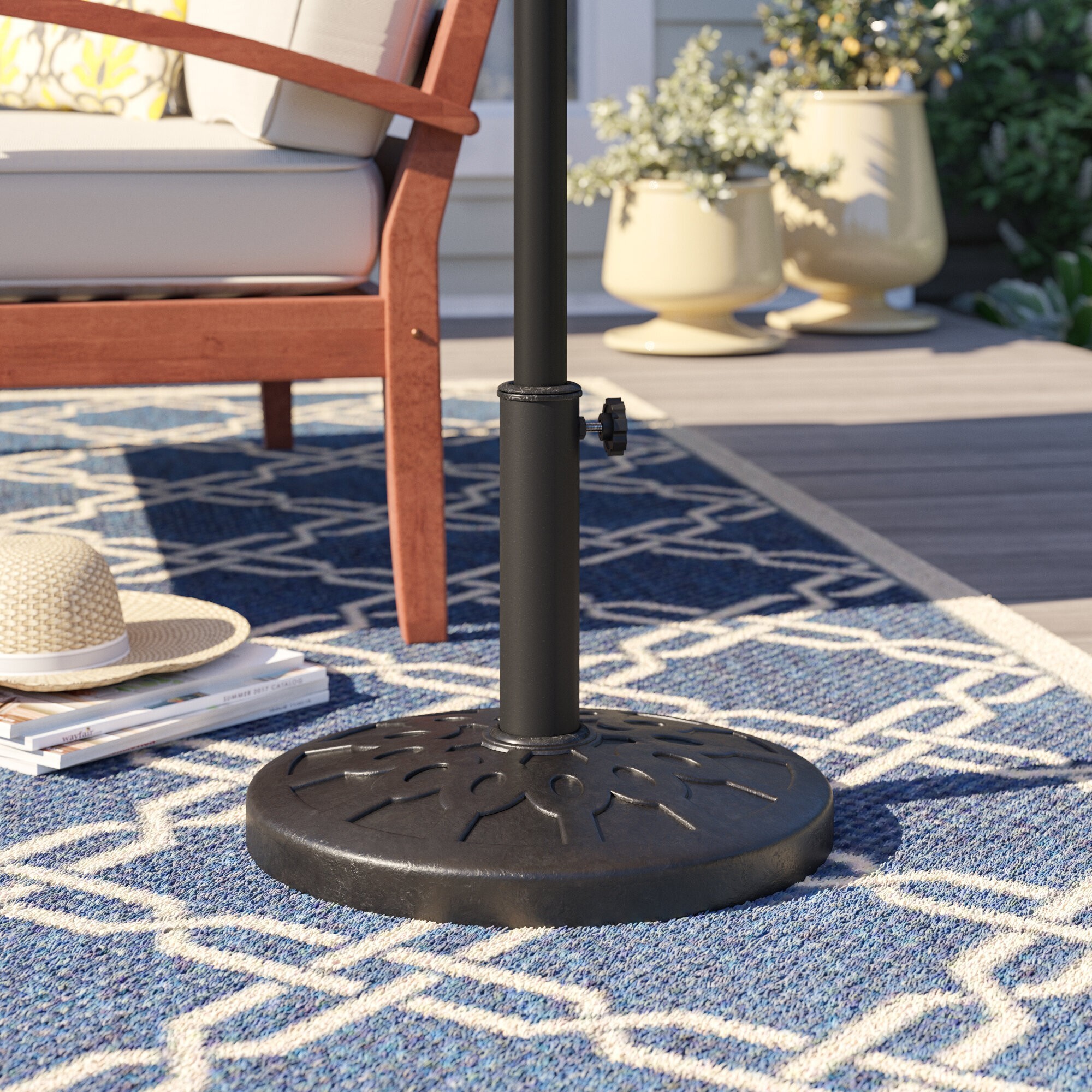 How to Choose a Patio Umbrella Stand & Base