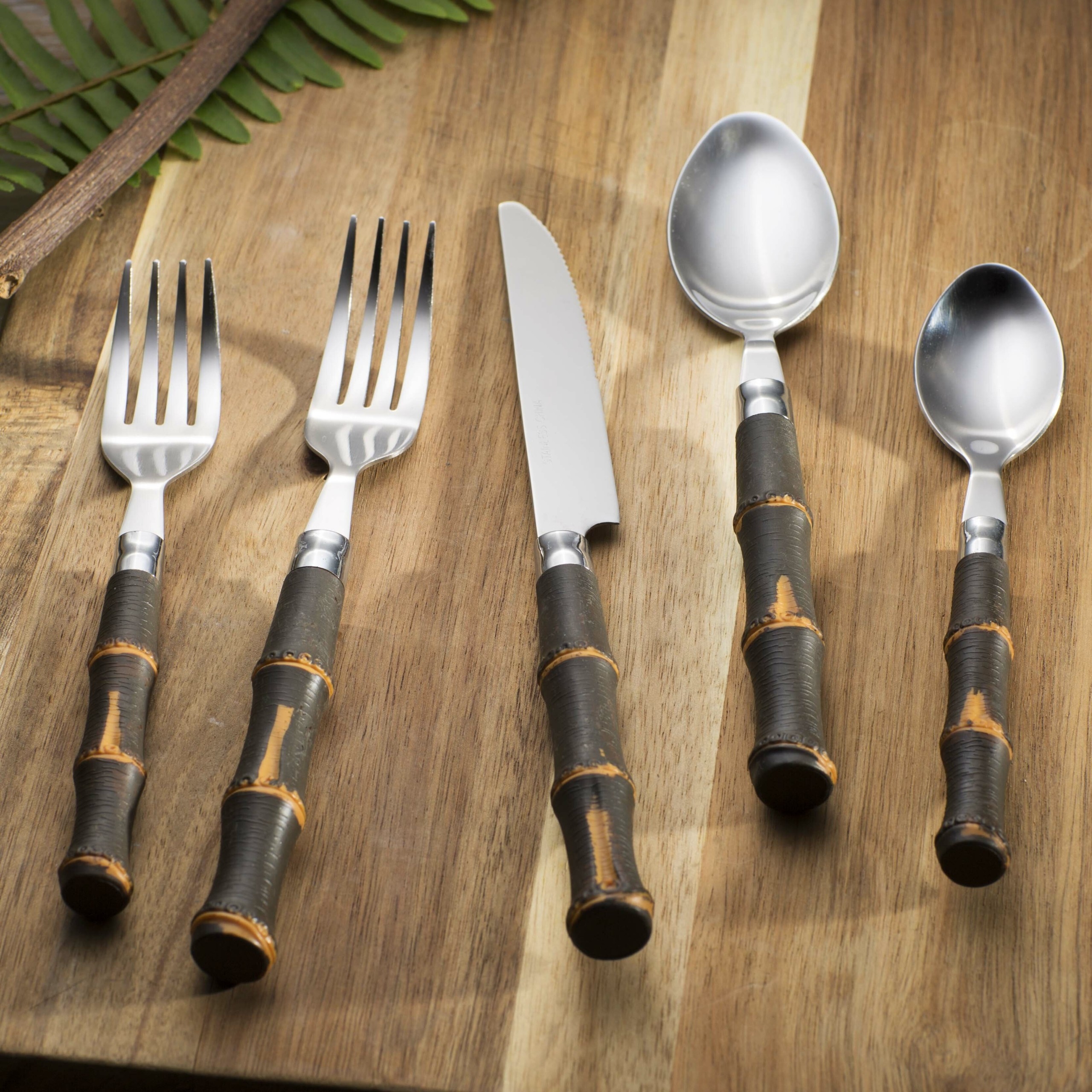 Contara 20-Piece Estelle Flatware Set, Service for 4