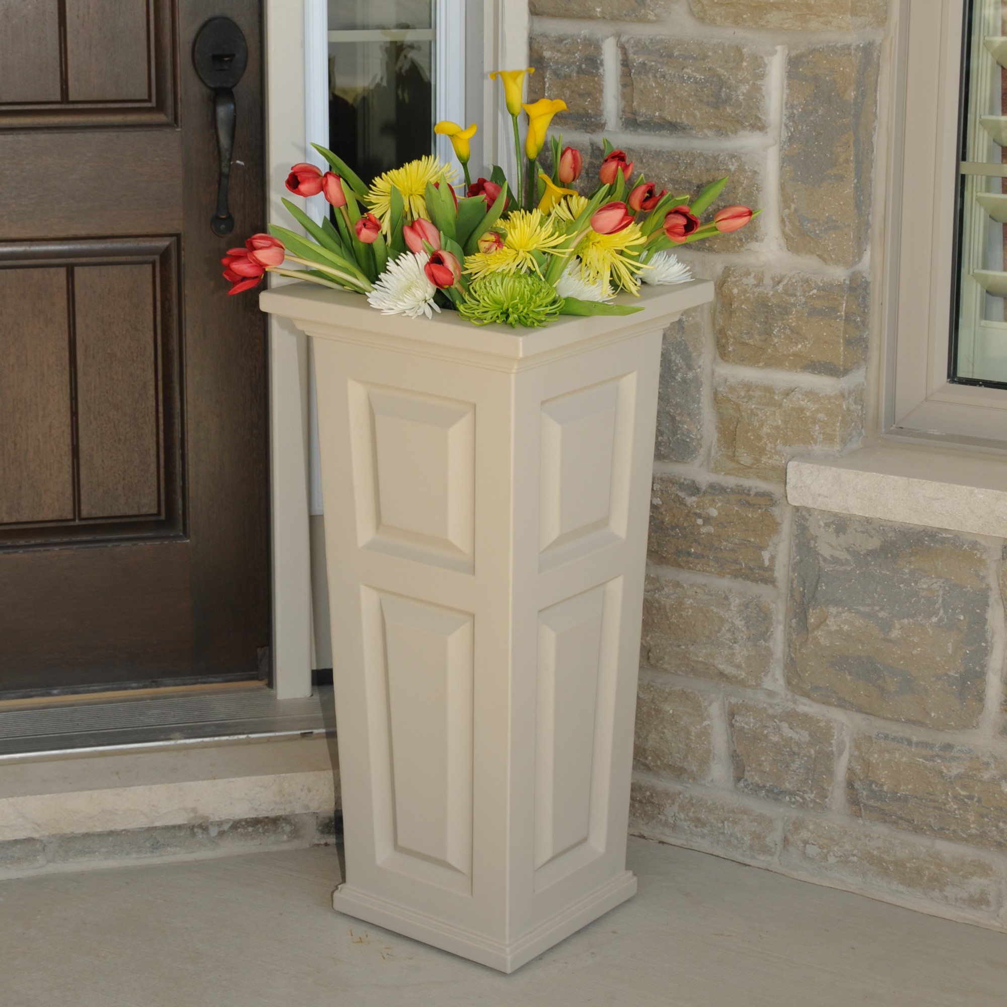 Kentshire Self Watering Plastic Pot Planter
