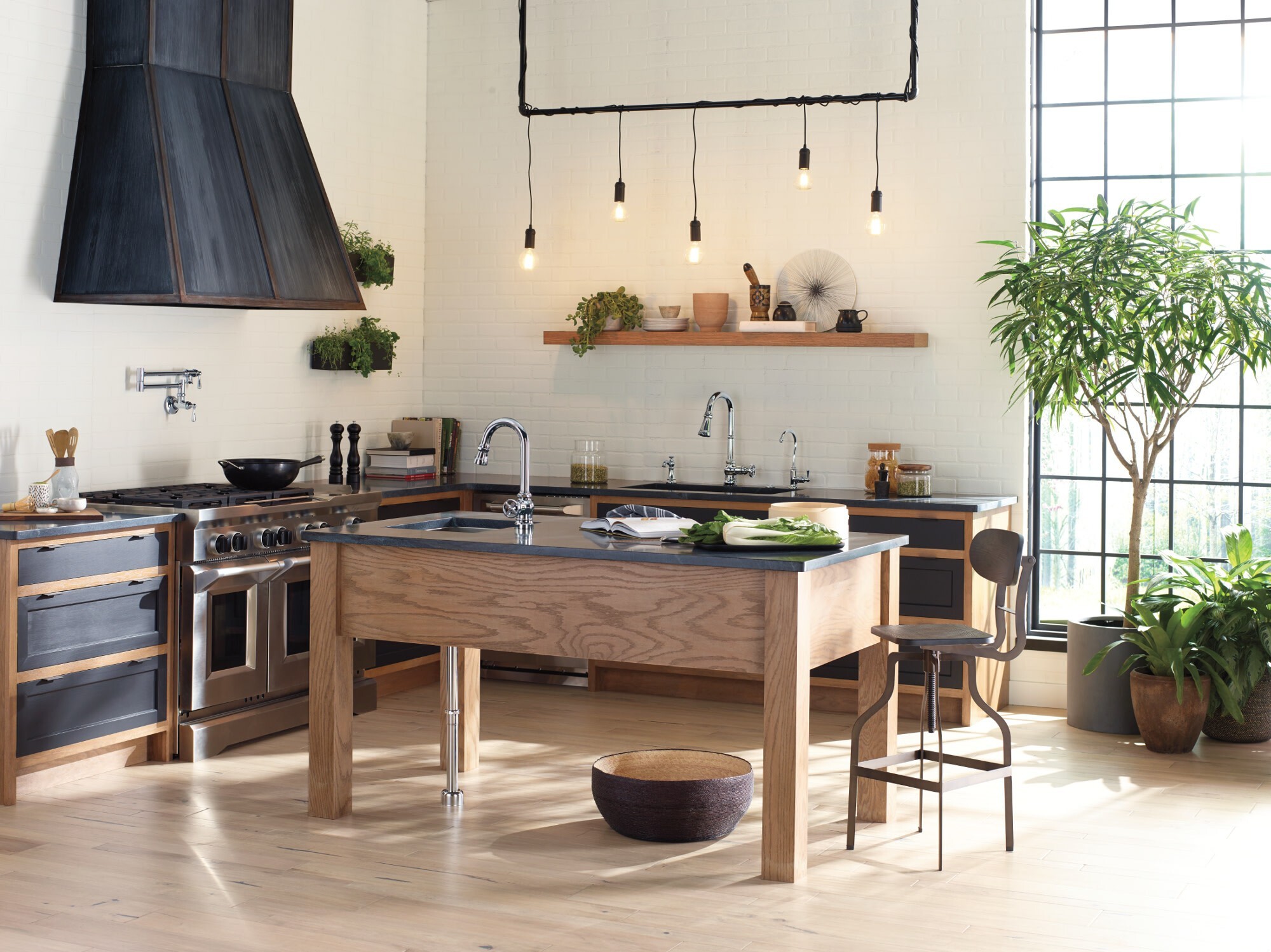 Black and Brown Kitchen Design