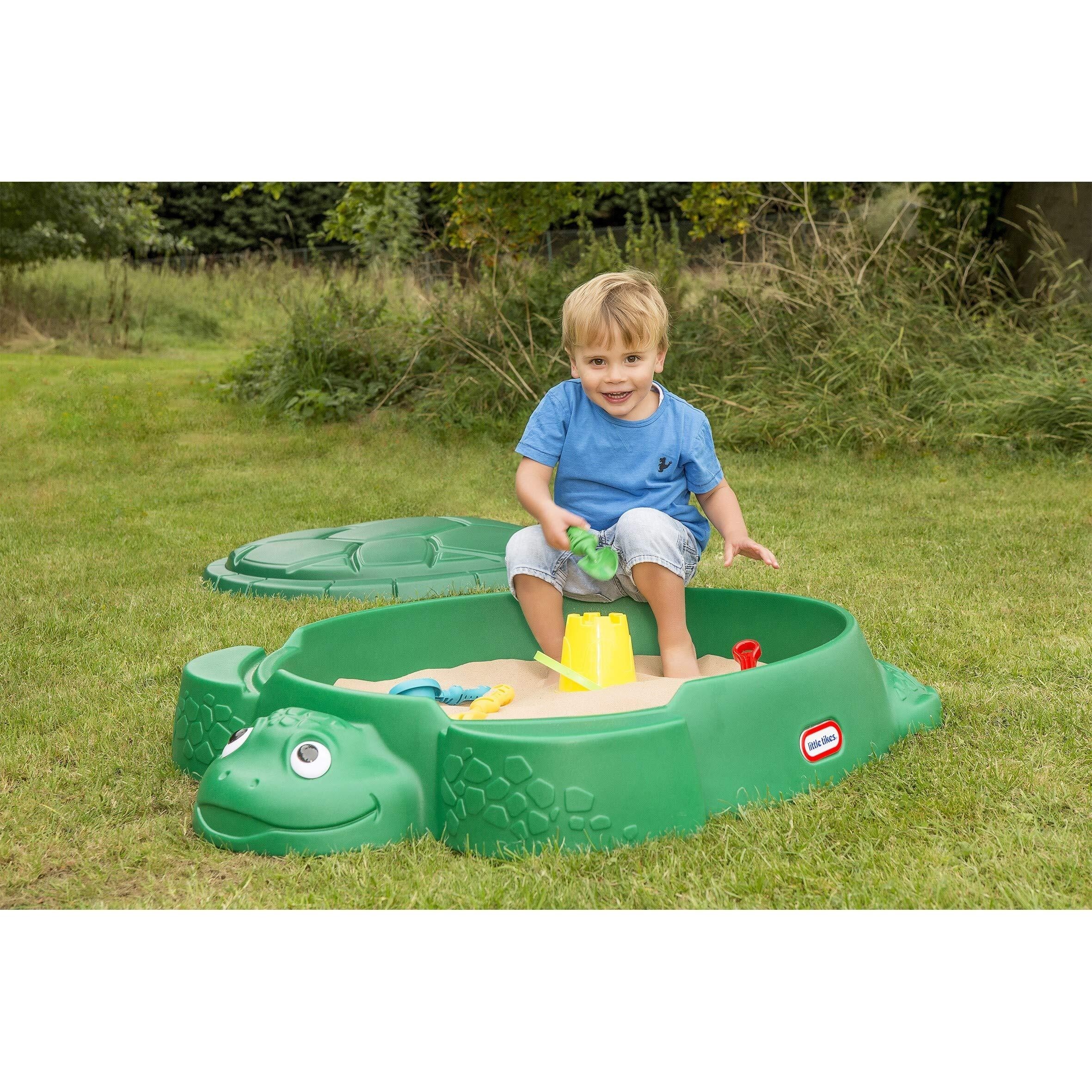 5 Sandboxes with Cover Your Child Will Adore
