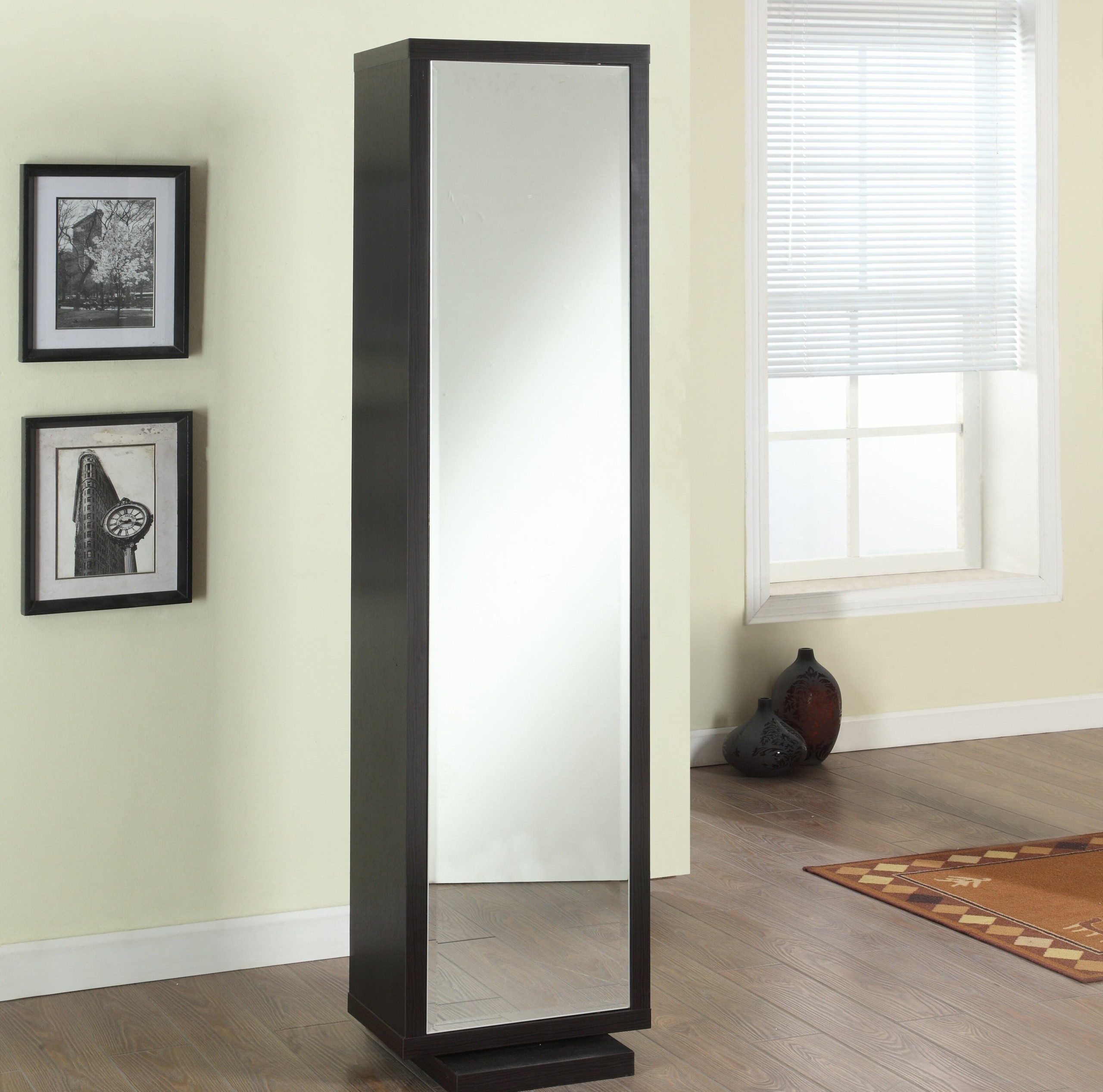 Masvingo 17.5" W x 71" H Linen Storage Tower