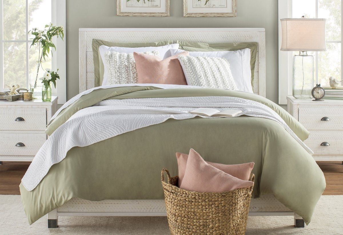 Olive Green and Pink Bedroom Design