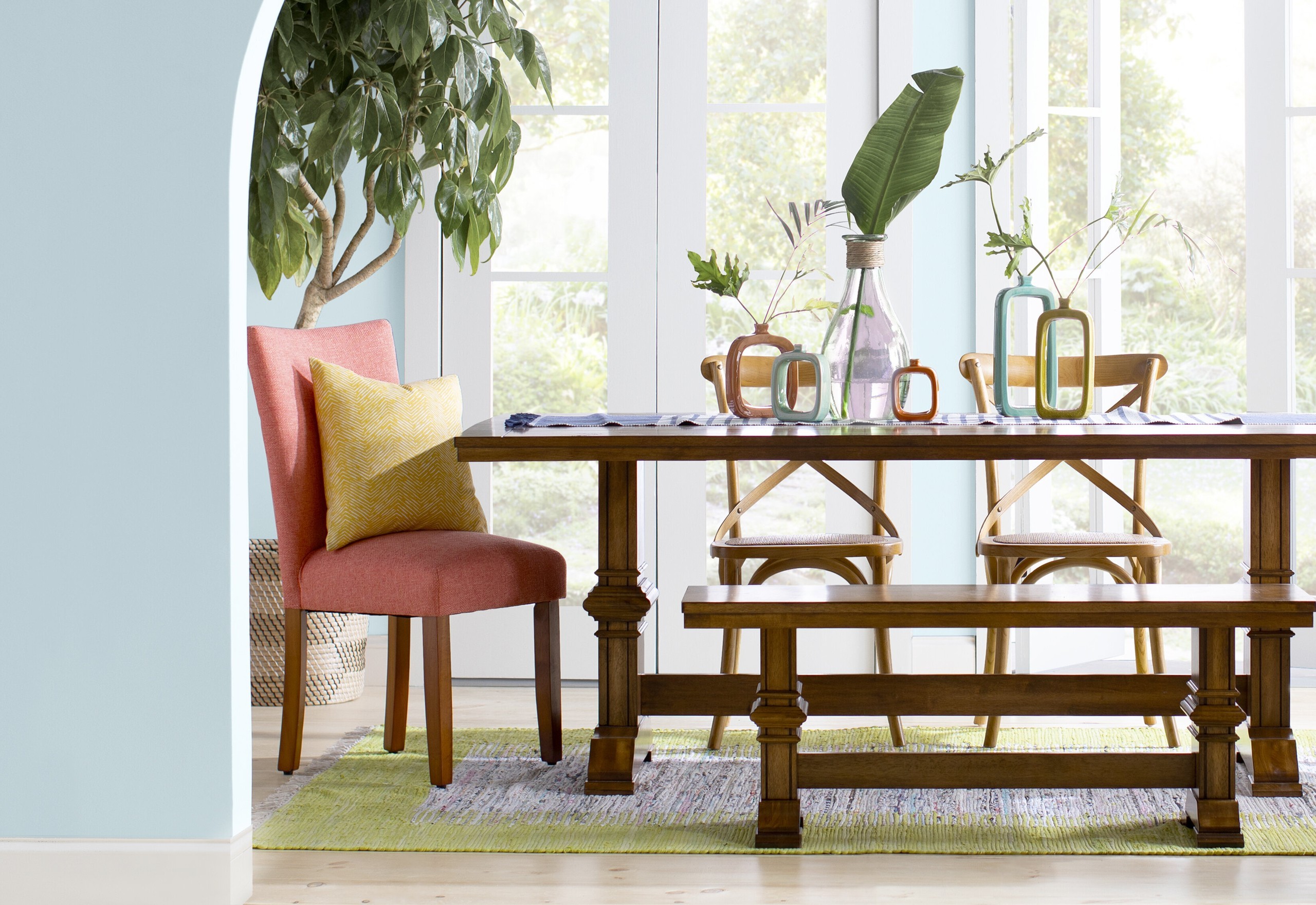 Red and Blue Stylish Dining Room
