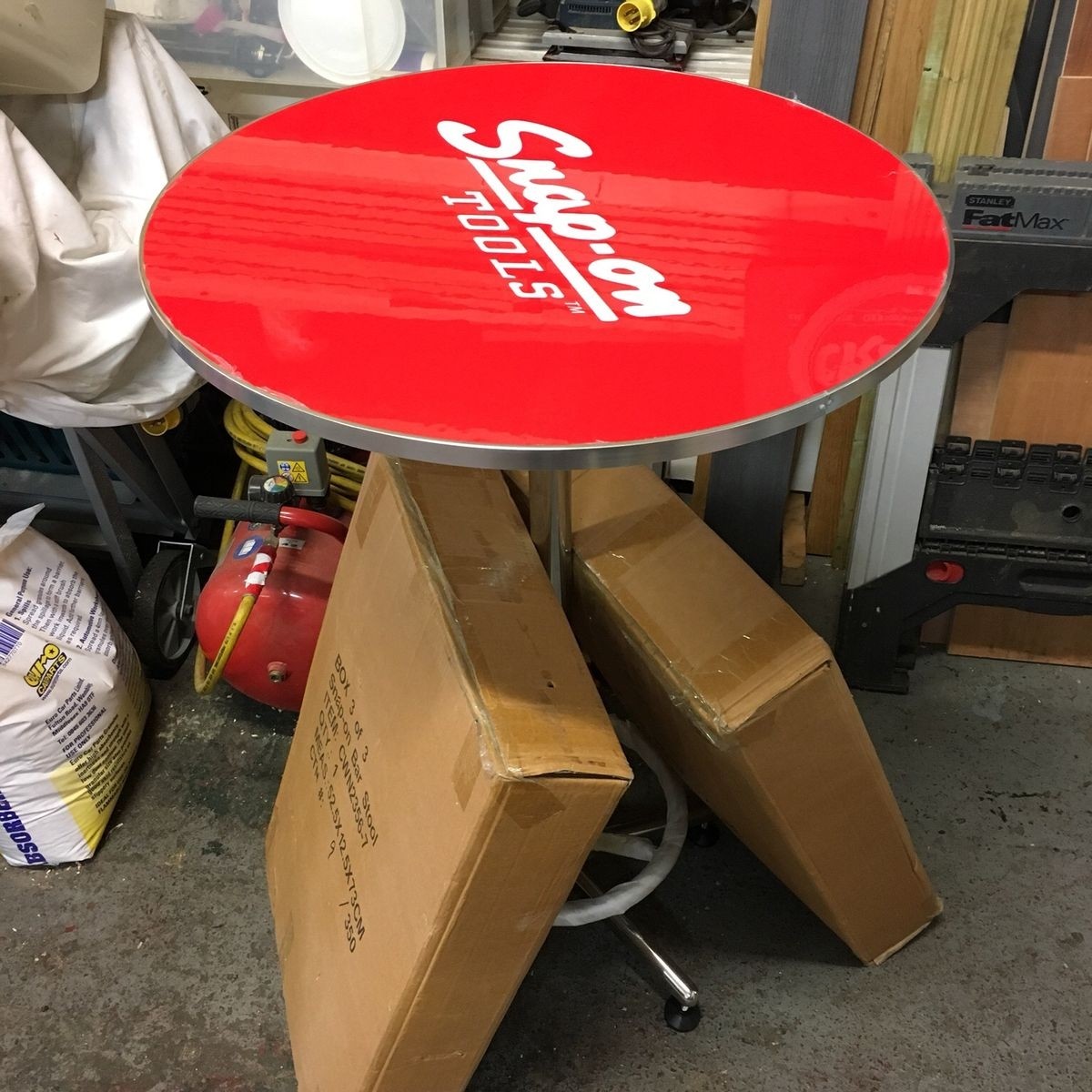 Snap on bar stool set limited edt brand new in