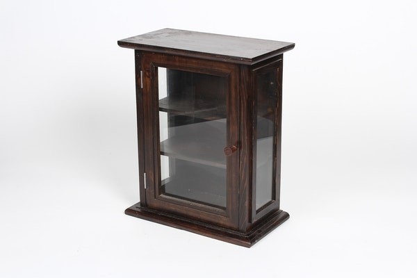 Table top curio cabinet ebth