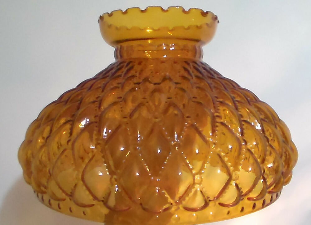 10 amber glass diamond quilted student kerosene oil lamp