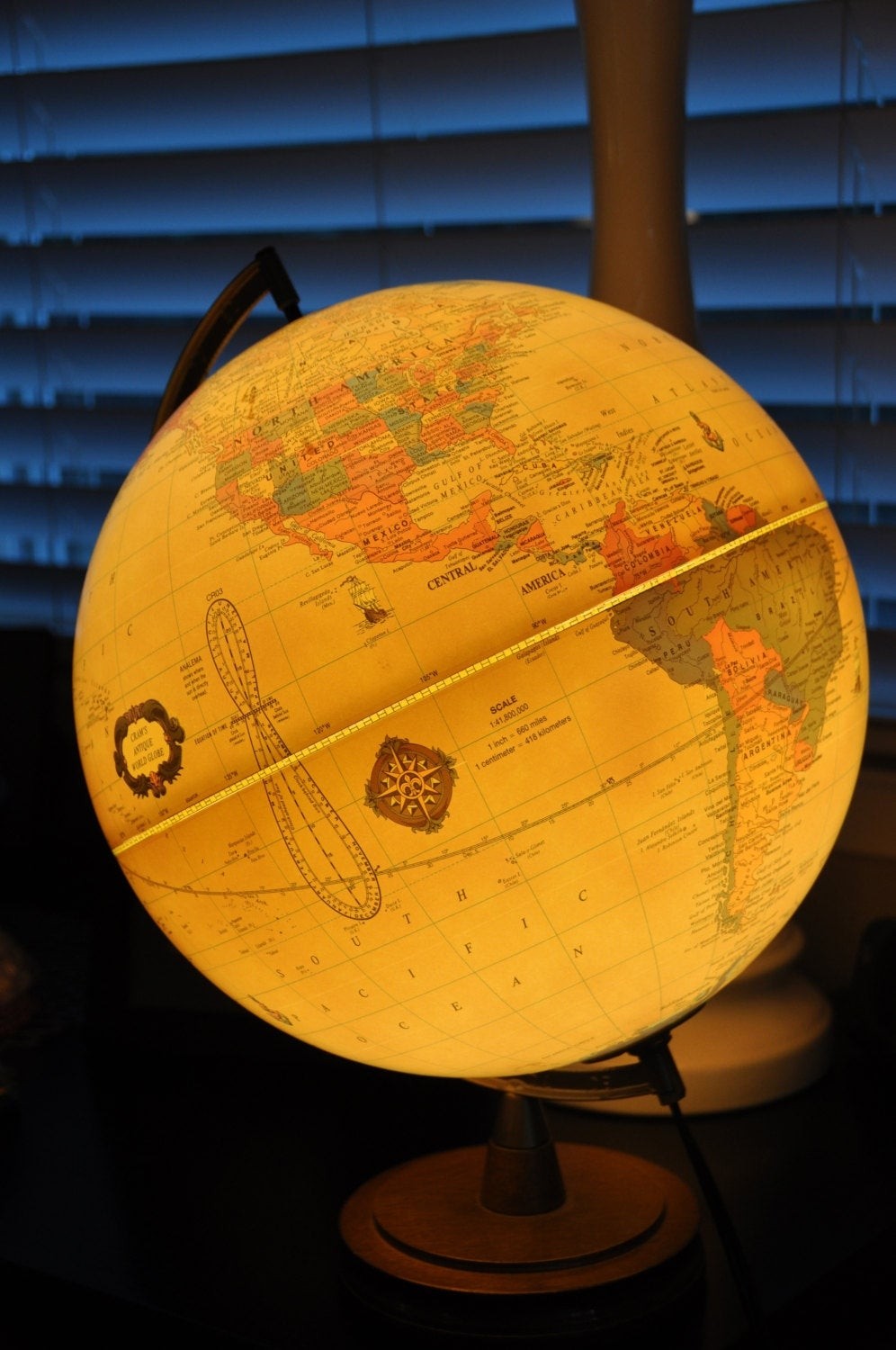 Crams antique world globe light up lamp w wood by