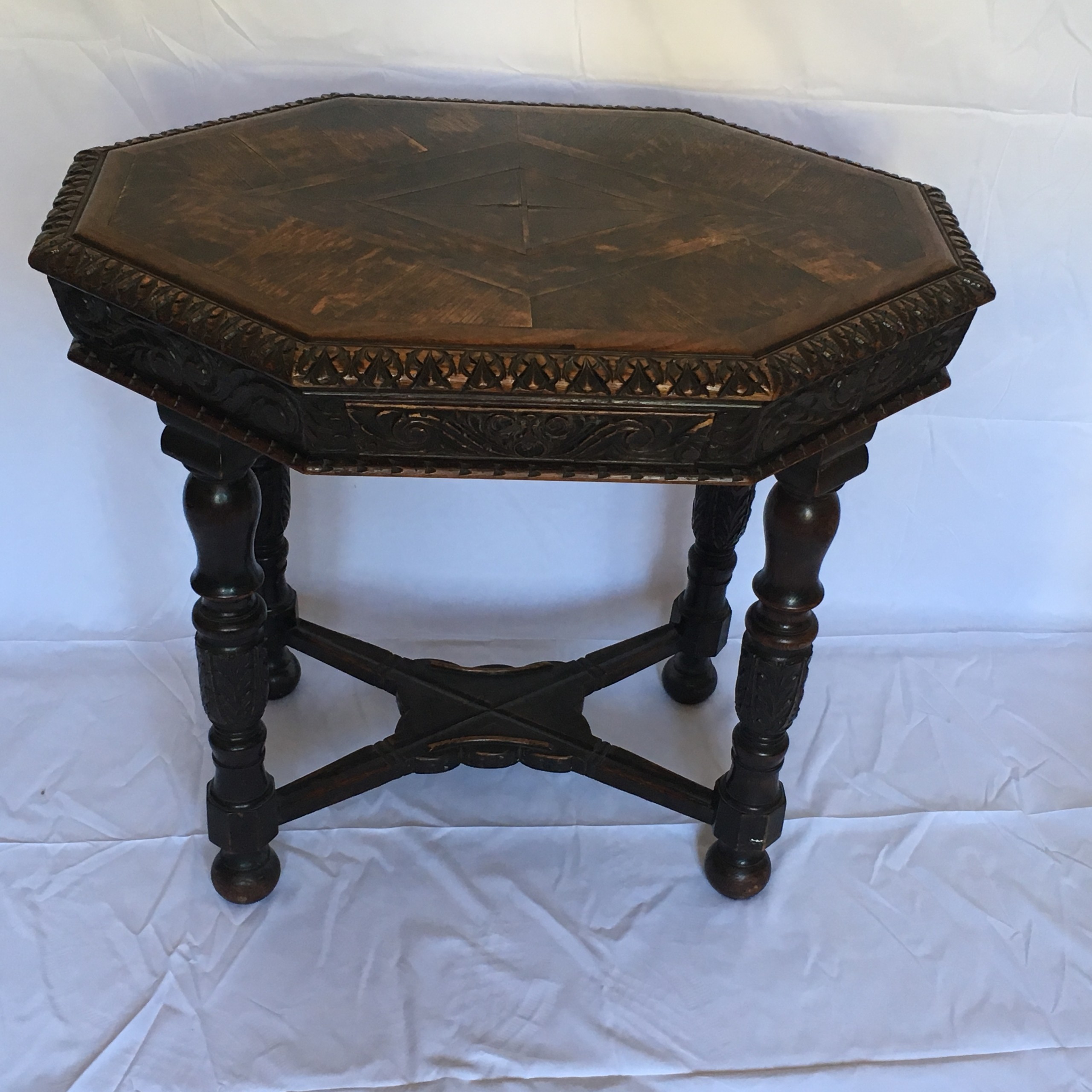 Victorian side table banquet house