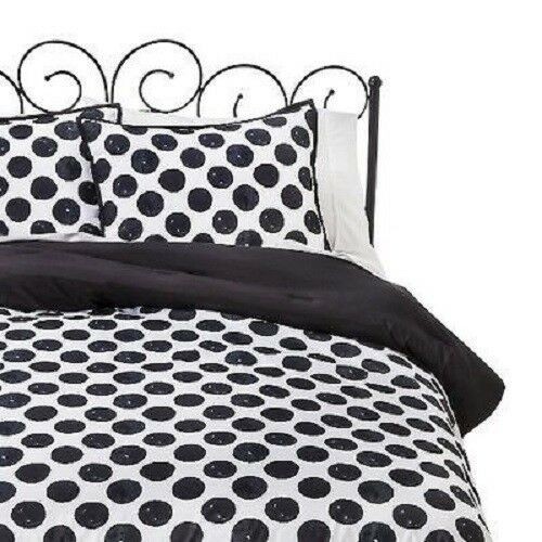 Xhilaration twin xl twin black and white reversible polka