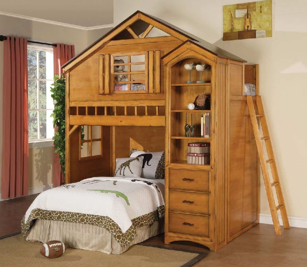 Wooden treehouse loft bed for kids room