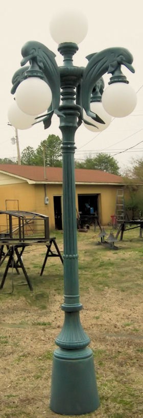 5 light dolphin street lamp 1