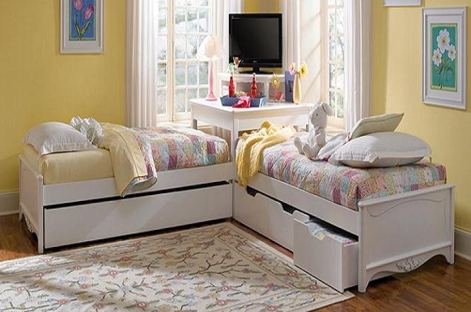 Corner utilisation with l shaped trundle beds image
