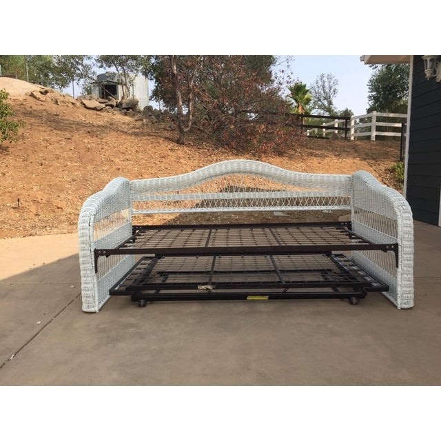 White wicker twin daybed with trundle chairish 5