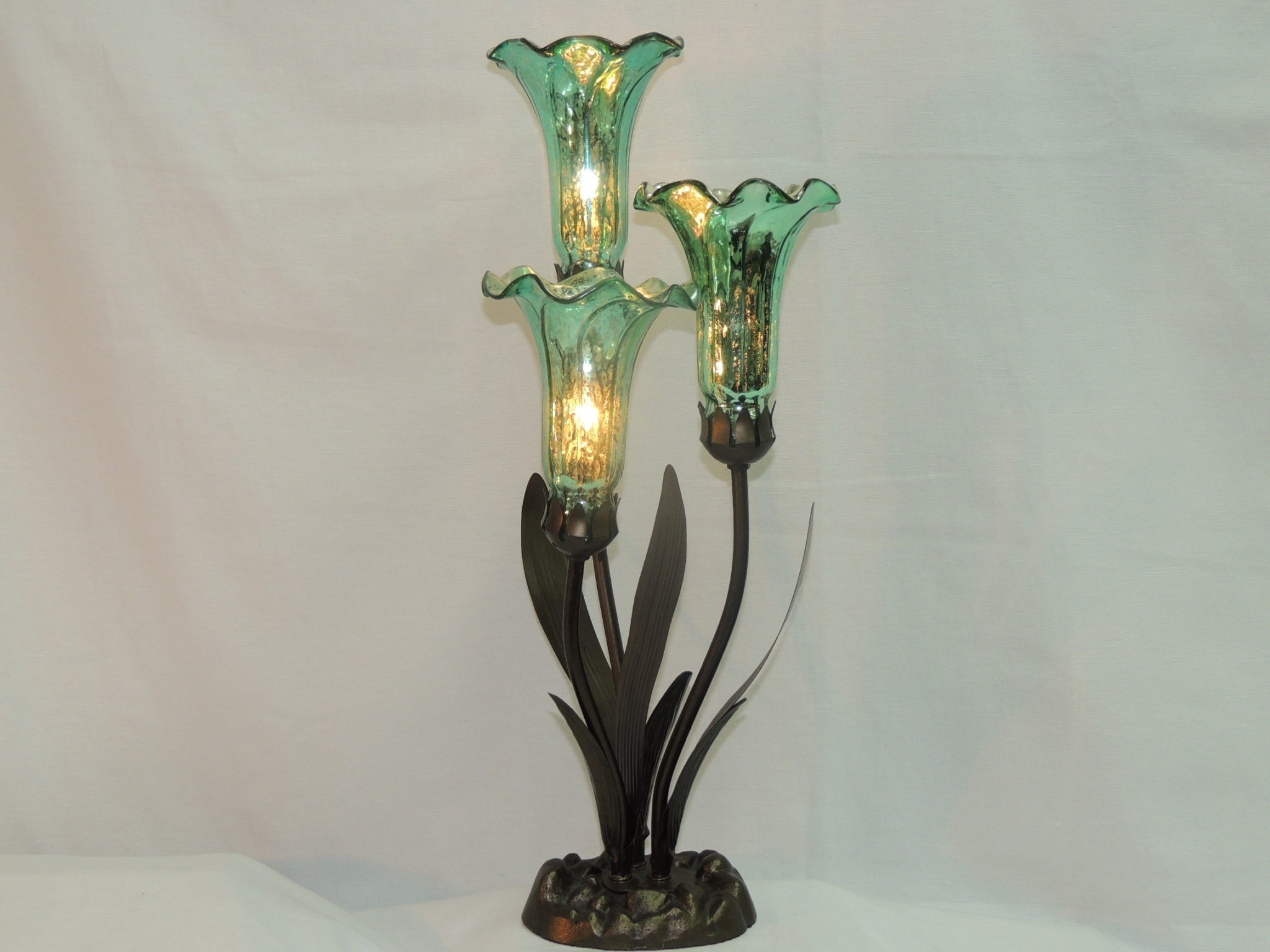 3 lily shade accent lamp memory lamps of beverly