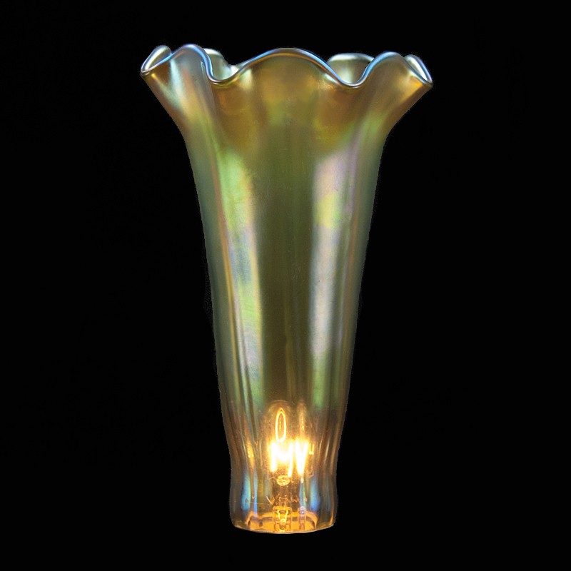 8502 s small gold iridescent lily shade glass lampshades